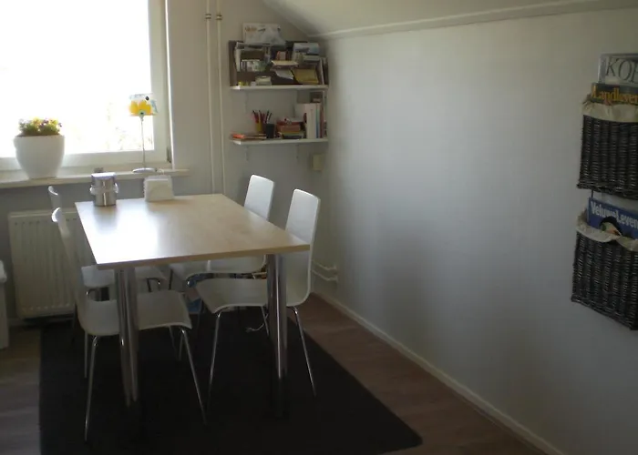 Frühstückspension De Rivierduin 3*